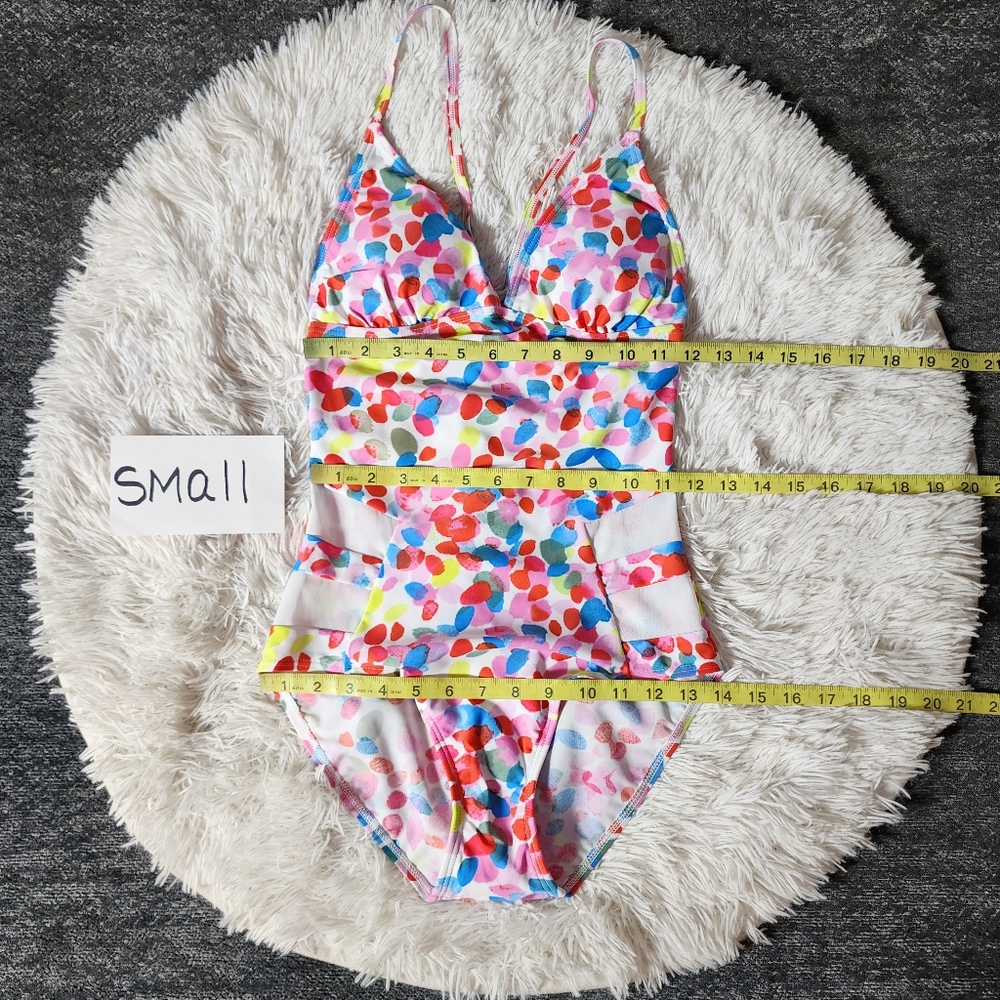 Spotted Retro V-Neck One Piece Bathing Suit - Picture 10 of 14